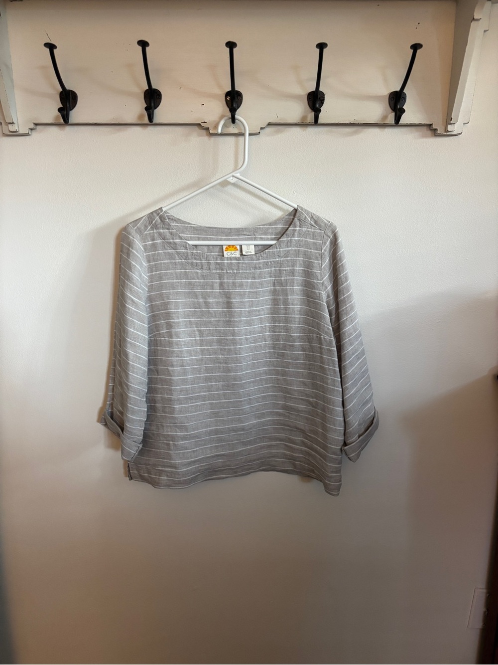 C and C California linen top